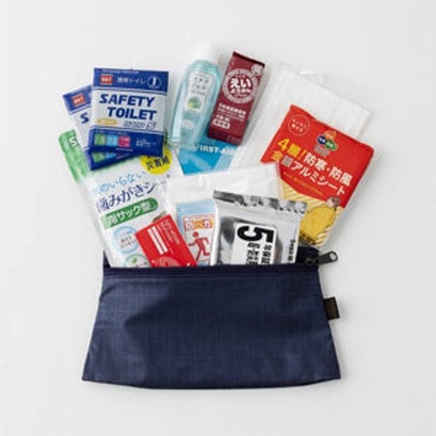 [Shufunotomosha x V-Point] This is an explanatory image of a joint campaign to solve issues that emerged from a survey on disaster prevention awareness among women in their 50s to 80s. 