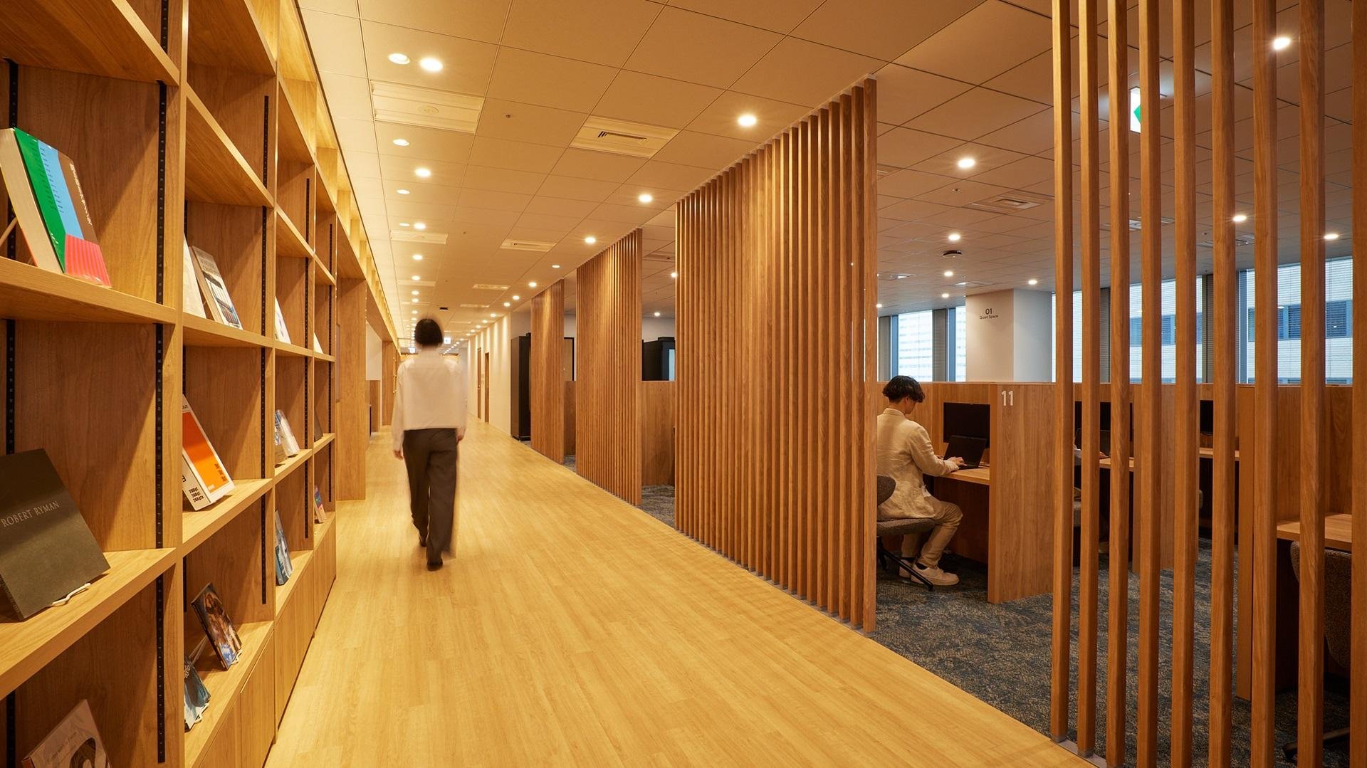 働き方をデザインする──「ABW」の考え方をもとにした、新オフィスの挑戦の説明画像です。