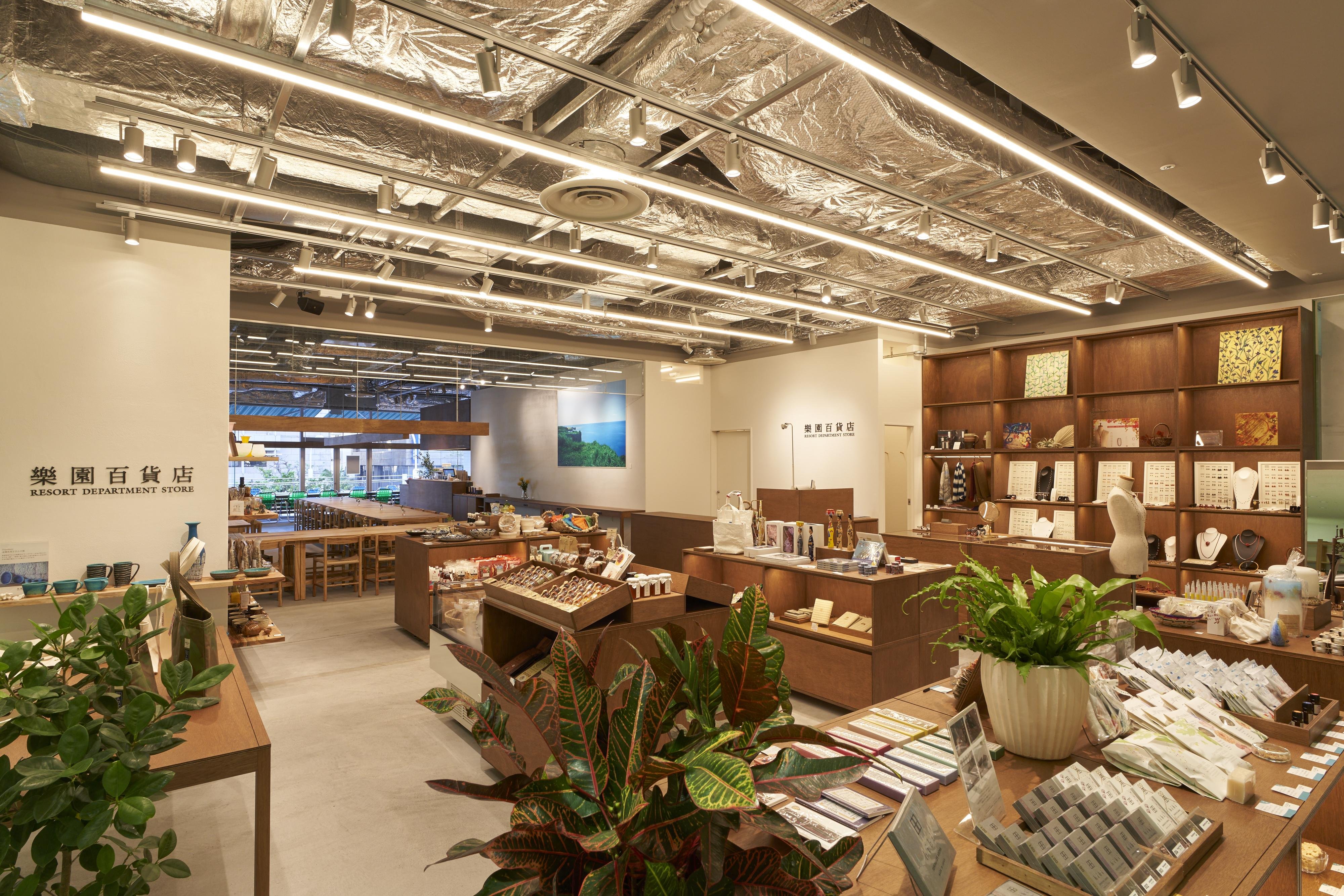 「データと共創で導く百貨店の新コンセプト「すごす。百貨店」_デパートリウボウ」の説明画像です